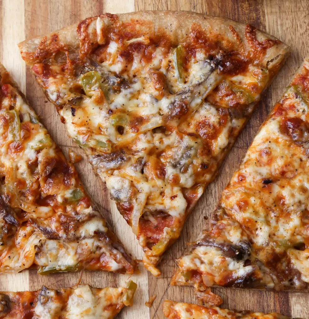 پیتزا گوشت و قارچ